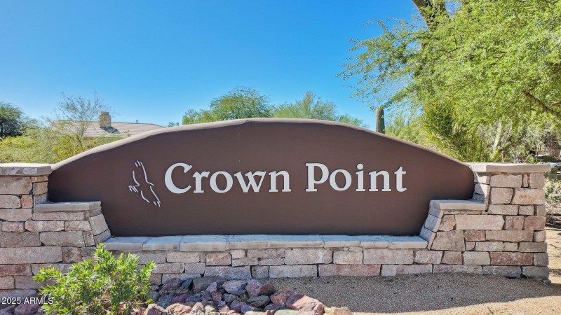 37-web-or-mls-8179-e-sierra-pinta-dr