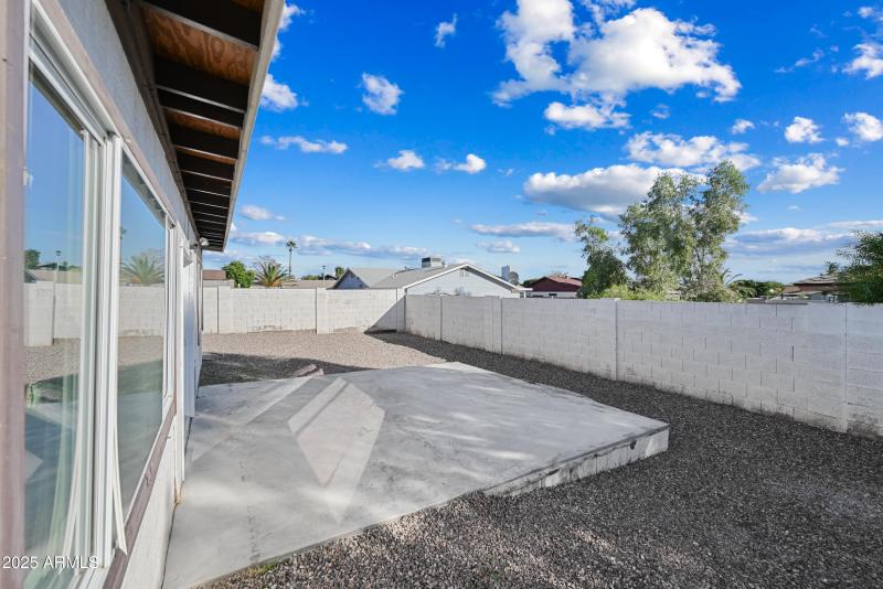 9-5761WCS-ocupix-10-17-2025