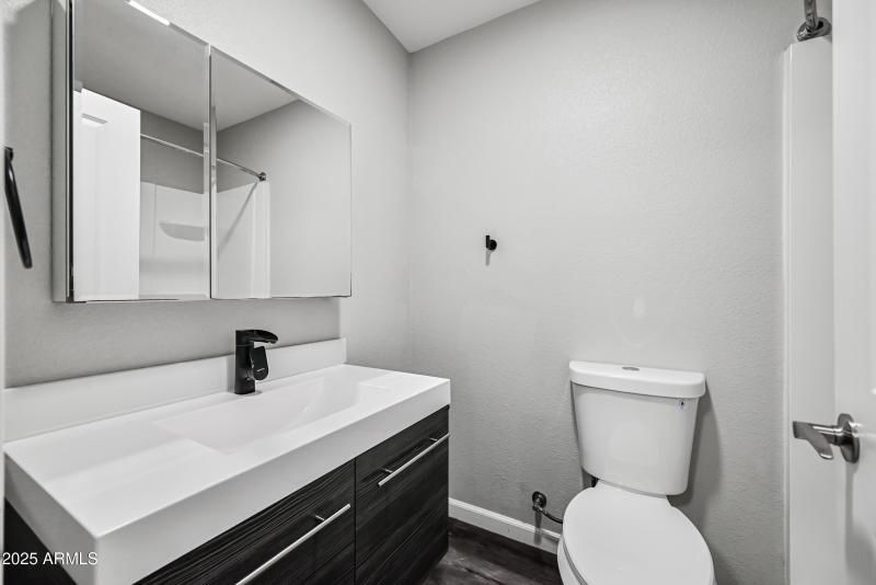 10-3025N32S60-ocupix-