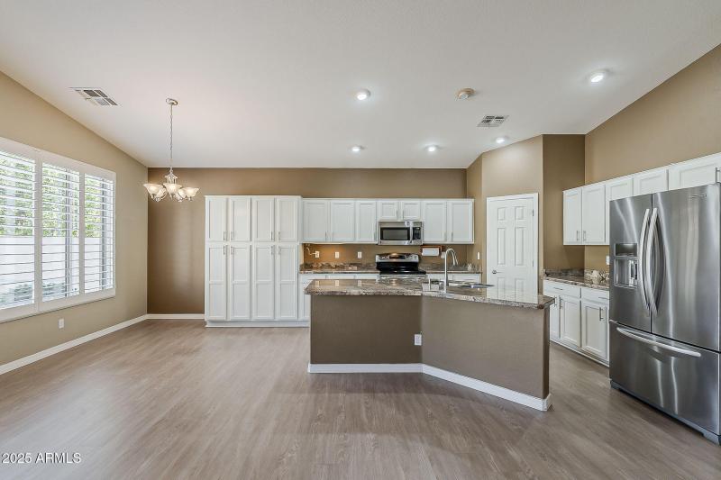 14-web-or-mls-Walnut-14