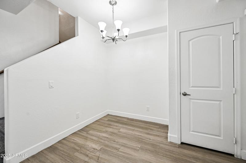 5-4608WMA1190-ocupix-