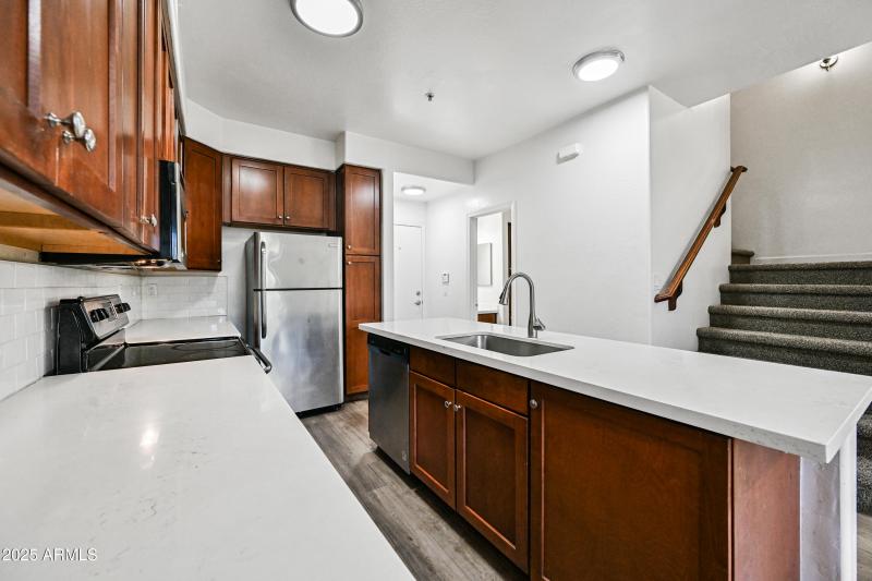 7-4608WMA1190-ocupix-