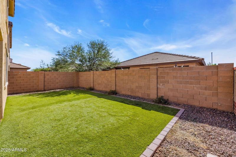 49-web-or-mls-896A1760