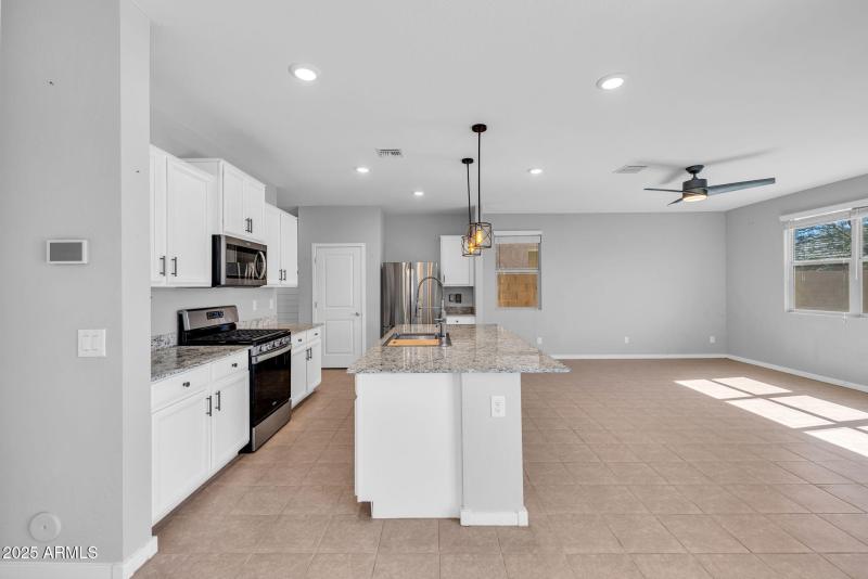 54-web-or-mls-896A1801