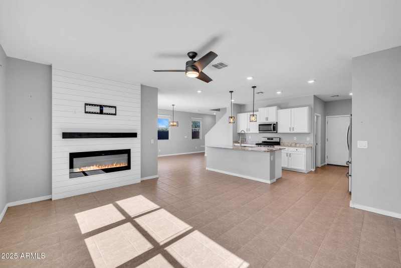 61-web-or-mls-896A1851