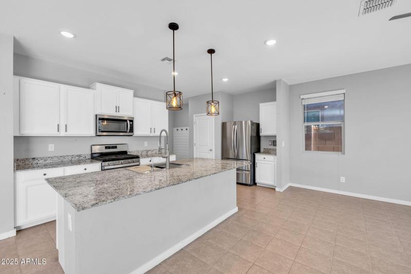 63-web-or-mls-896A1868