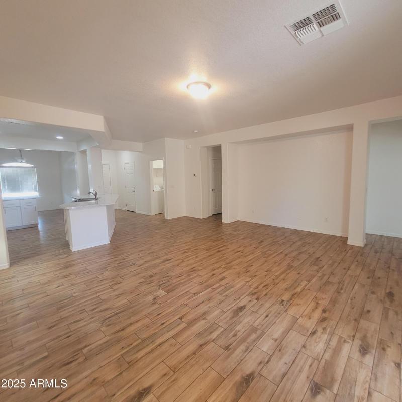 document-ea8f23af-d2ad-4381-8c51-5dc55f2