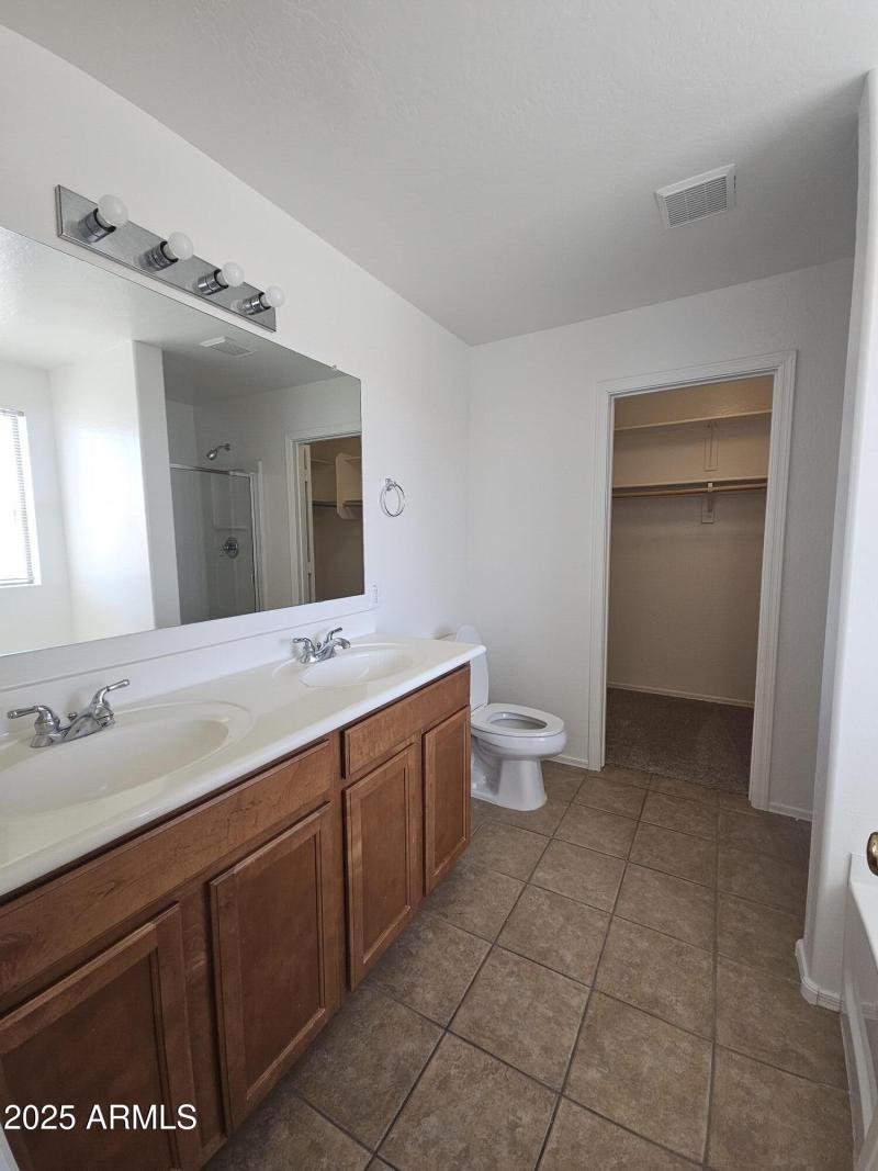 document-2d318e1c-32d3-41d4-be1a-957f416