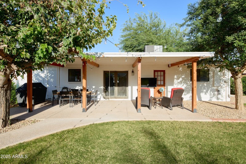 PropertyImageCo_4226N84thPl_WEB_22