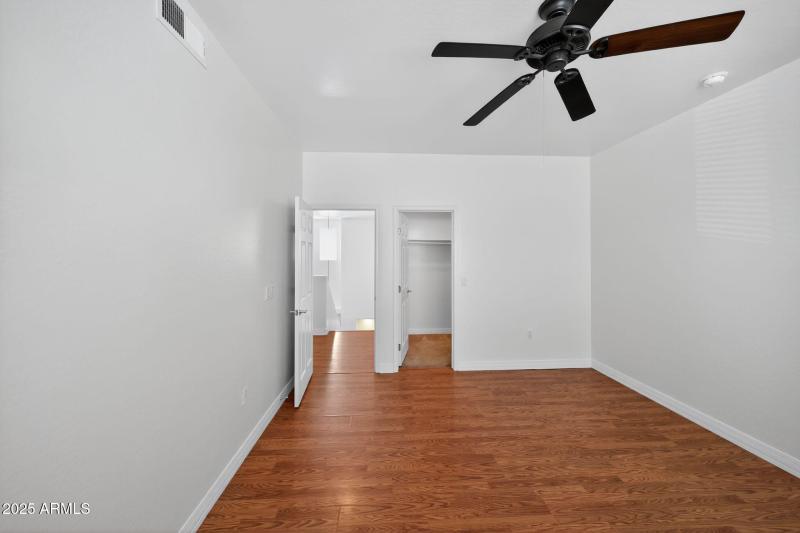 document-de1ed587-f0a1-425c-acaa-fbb575c