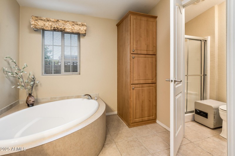 16229 N 35th Pl - MLS-27