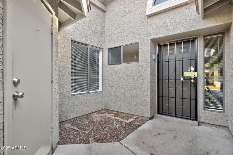 document-efef4e98-4373-4ef9-a7f8-983e4f4