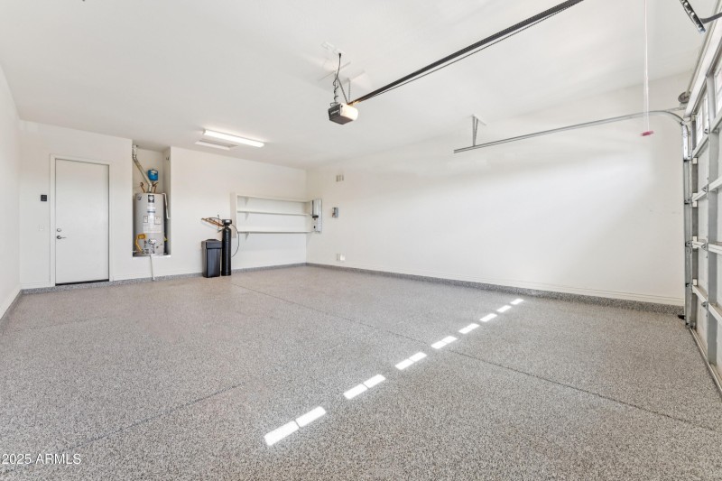 Oversized 2-Car Garage