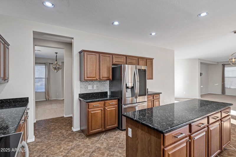 25686 N Sandstone Way-20