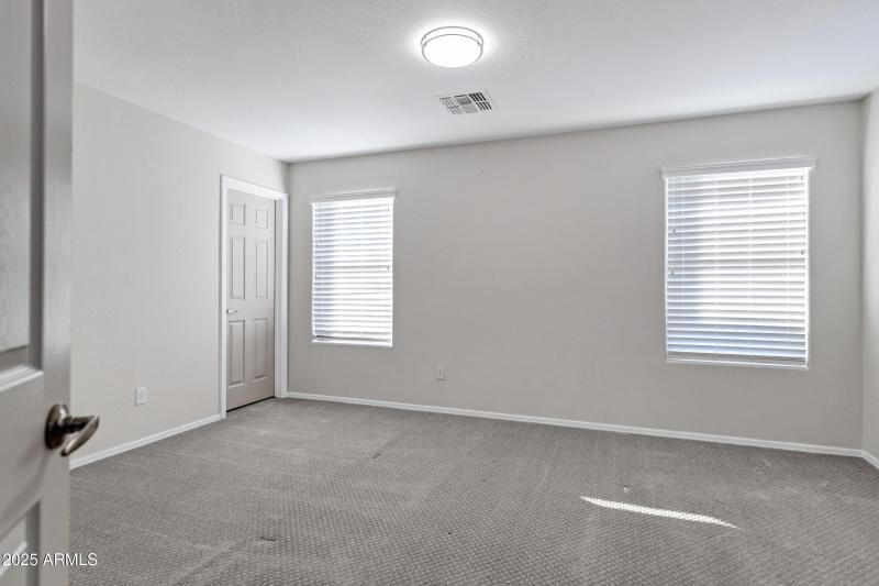 25686 N Sandstone Way-31