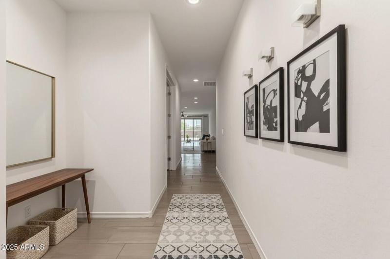 Entry Virtual Staging