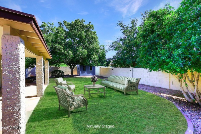 Backyard virtually staged
