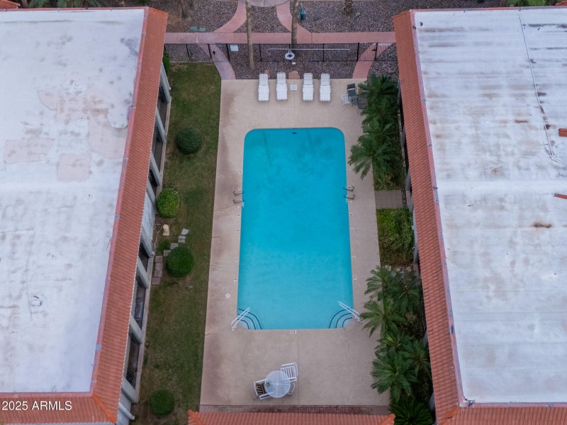 87th Terrace pics 19