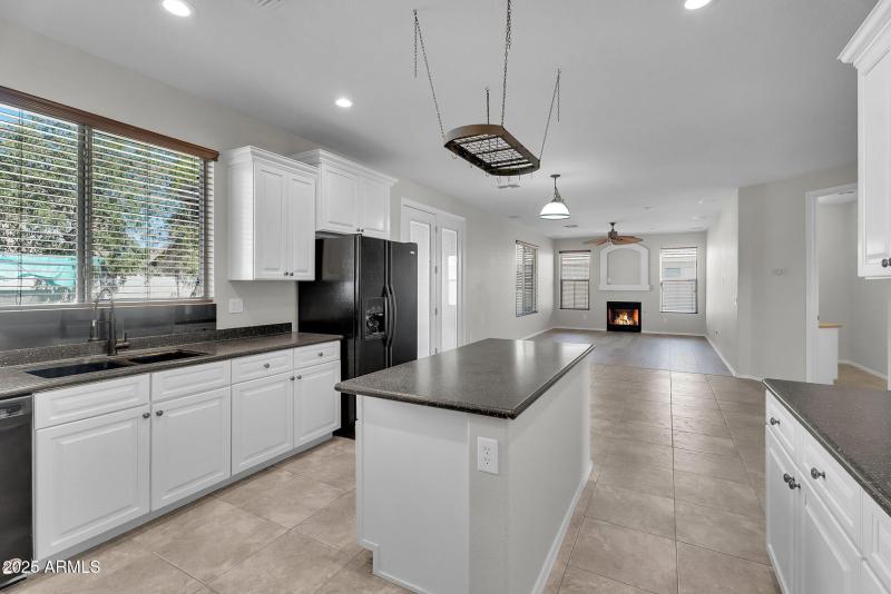 009_13-web-or-mls-oak_rd-13_622