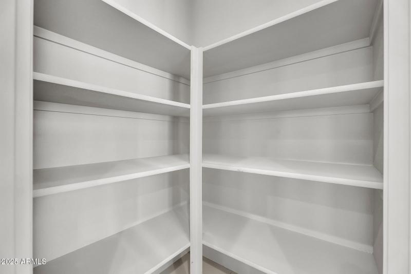 012_16-web-or-mls-oak_rd-16_519