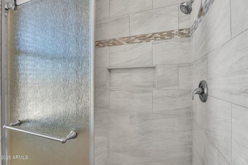 020_26-web-or-mls-oak_rd-42_119