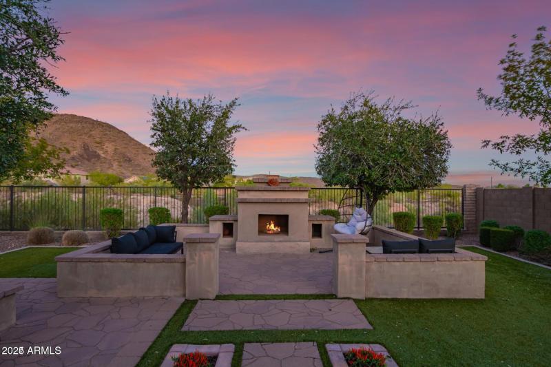 32185 N 129th Ave gorgeous back yard