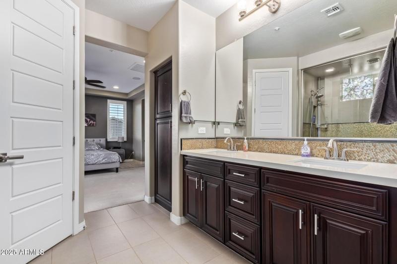 32185 N 129th Ave primary sinks