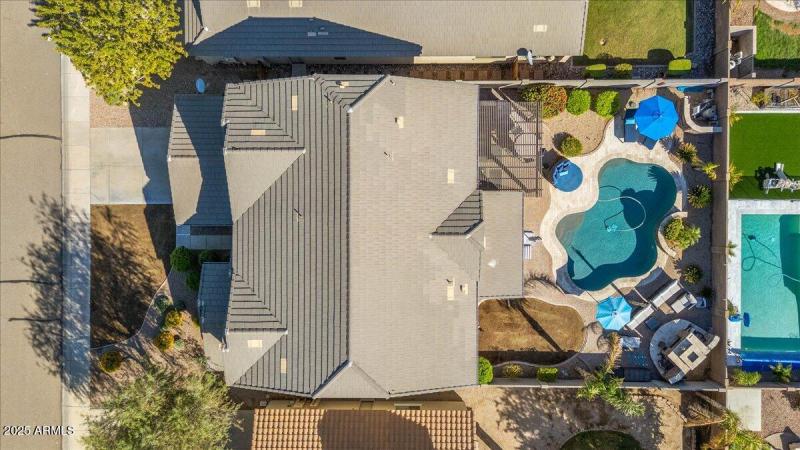 10-DJI_20251017143303_0473_D