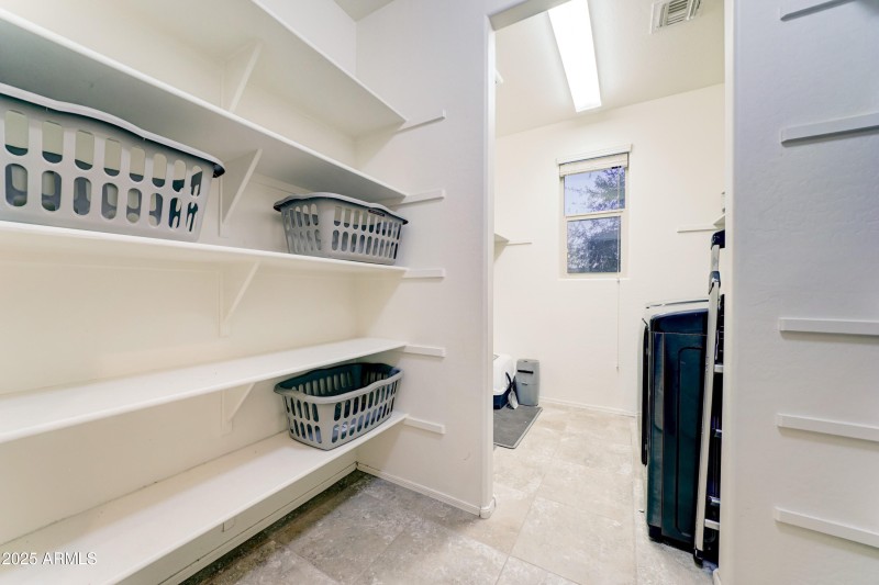 35587 N Donovan Dr-39