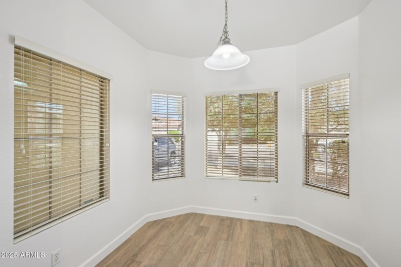 11-web-or-mls-W Cocopah St-S2110-011