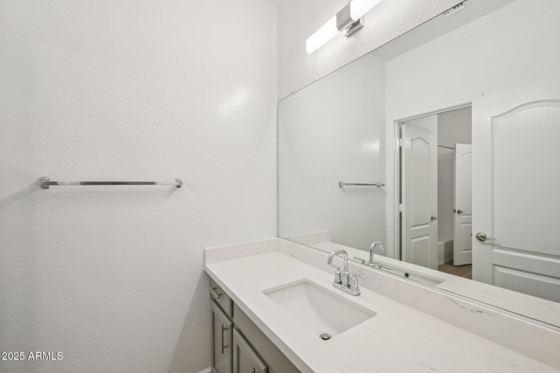 27-web-or-mls-W Cocopah St-S2110-027