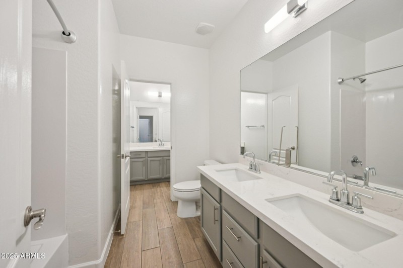 28-web-or-mls-W Cocopah St-S2110-028