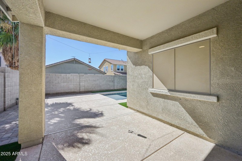 35-web-or-mls-W Cocopah St-S2110-035