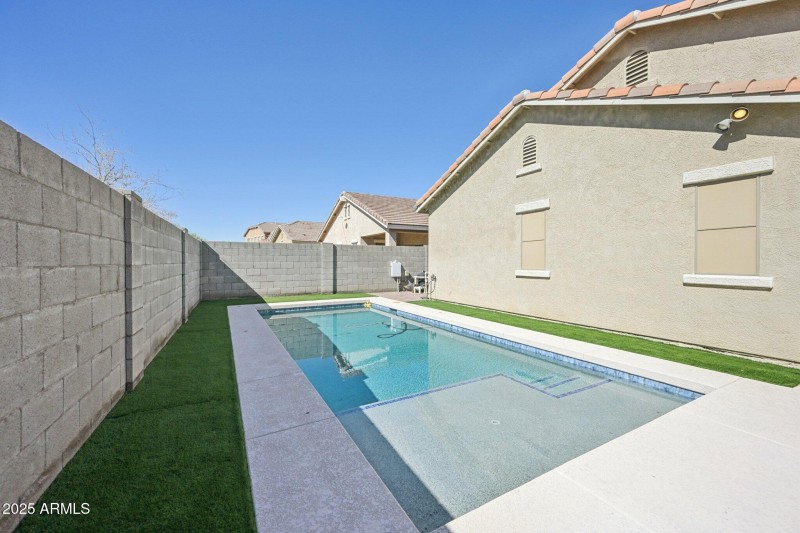 37-web-or-mls-W Cocopah St-S2110-037