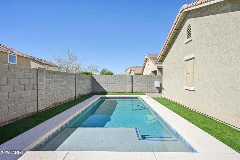 38-web-or-mls-W Cocopah St-S2110-038