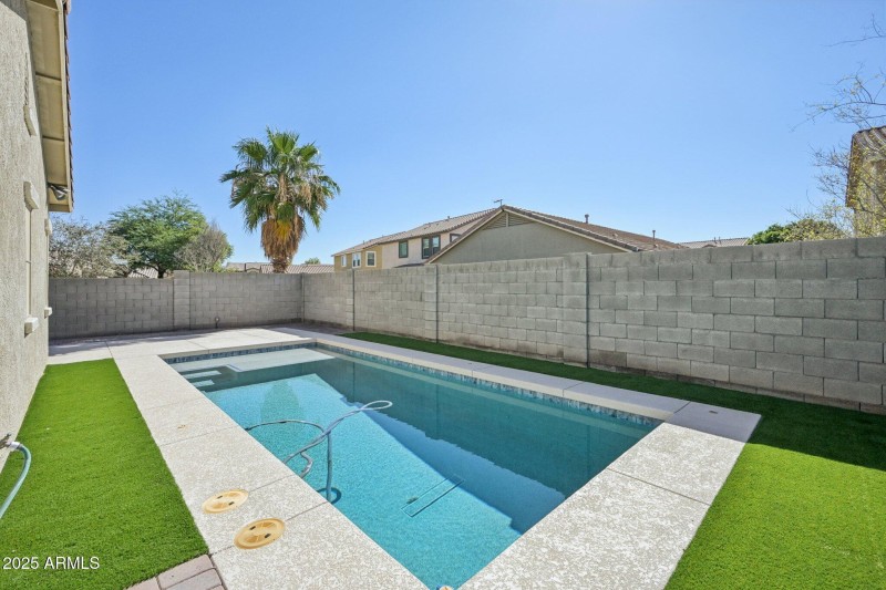 40-web-or-mls-W Cocopah St-S2110-040