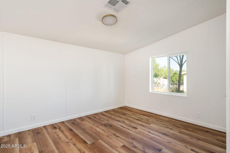 3-web-or-mls-3278-e-ripple-rd