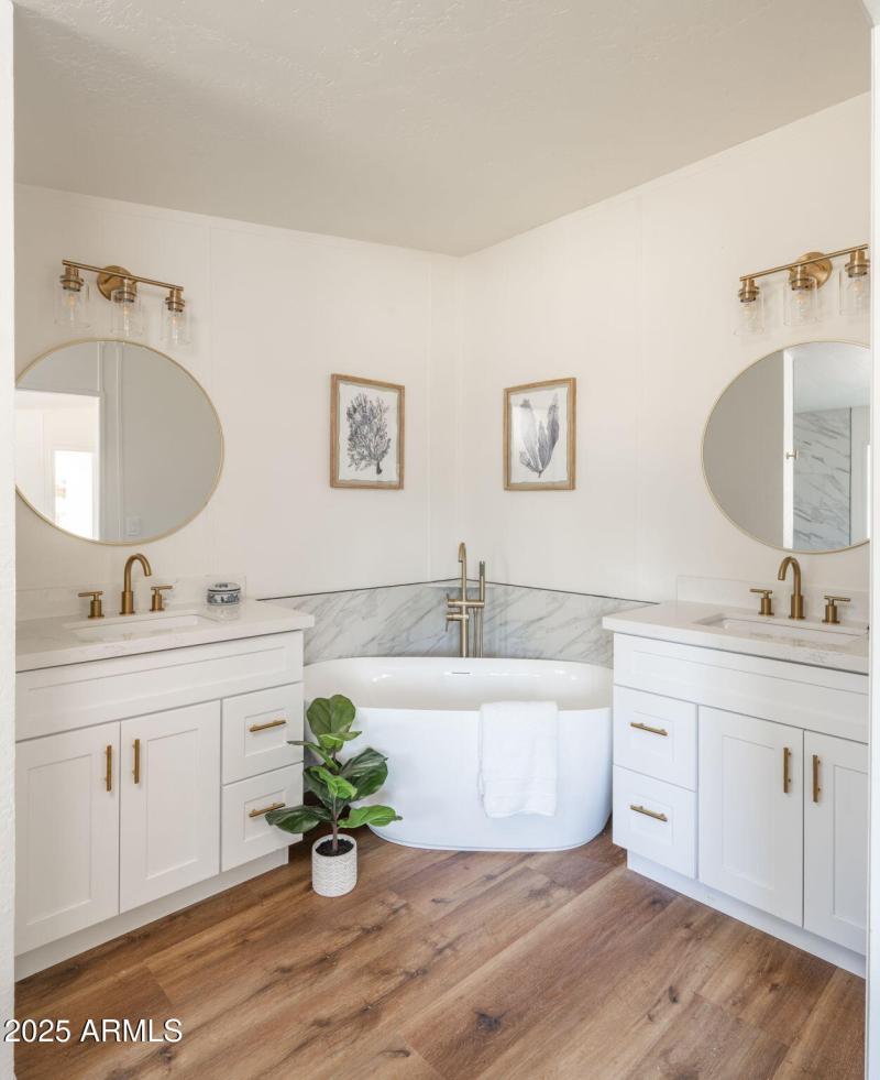 22-web-or-mls-3278-e-ripple-rd