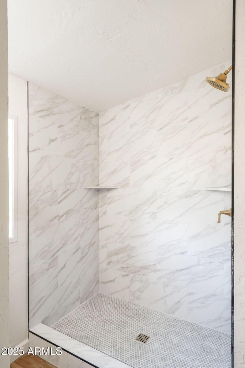 23-web-or-mls-3278-e-ripple-rd