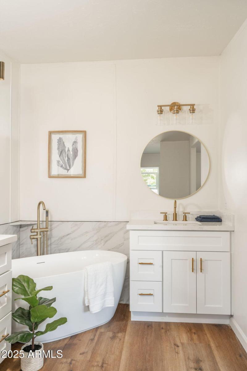 24-web-or-mls-3278-e-ripple-rd