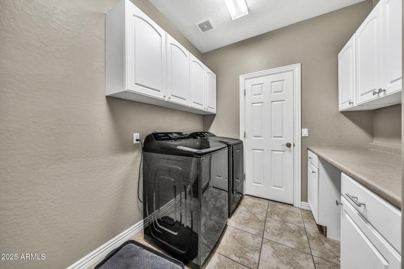 13204 W San Miguel Ave-25