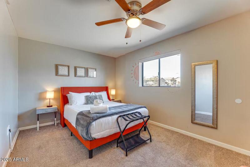 1027SSiestaLn_56206_17