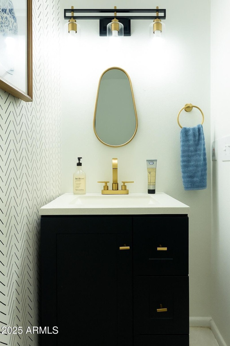 286 W PALOMINO Drive