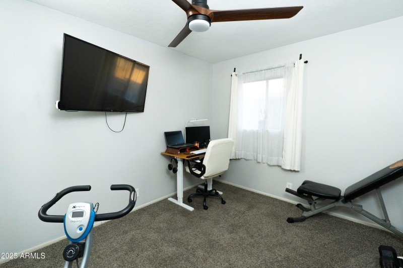 286 W PALOMINO Drive