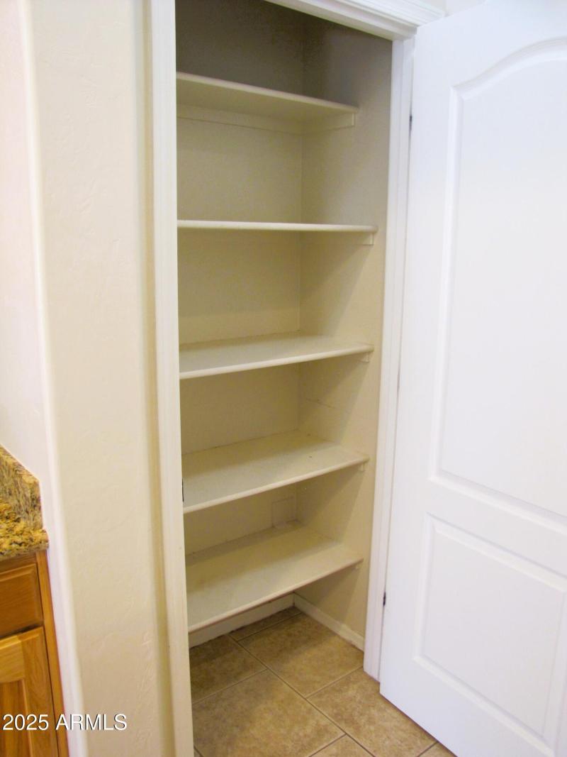 Kitchen pantry