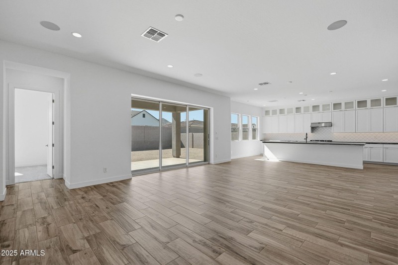 Great Room W Sliding Glass Door