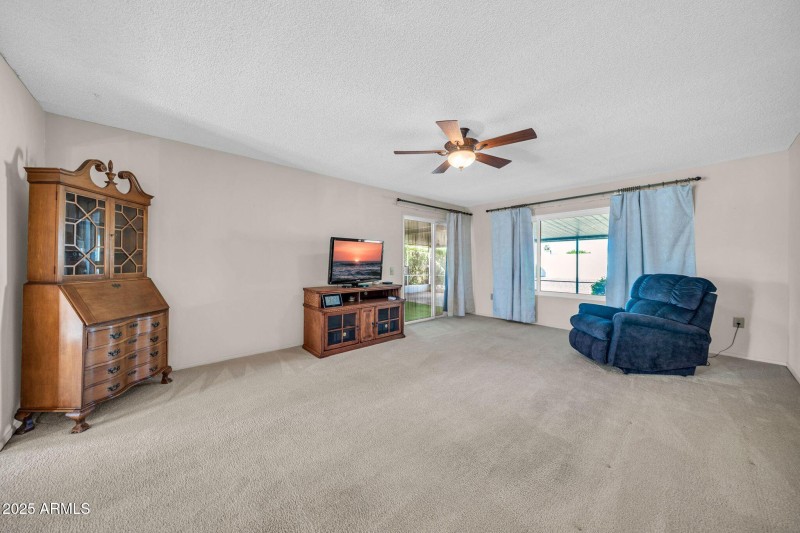 20018 N Lake Forest Dr-10