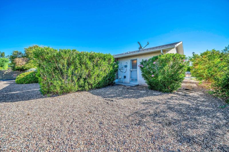 20018 N Lake Forest Dr-30