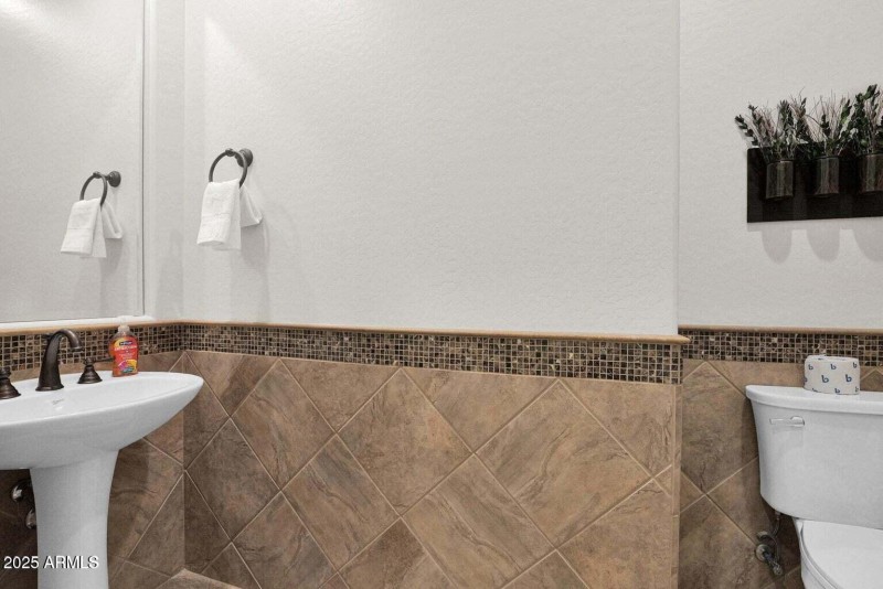 20250729215205105446000000-o