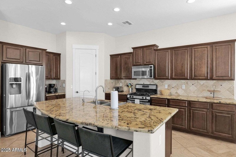 20250729215210814974000000-o